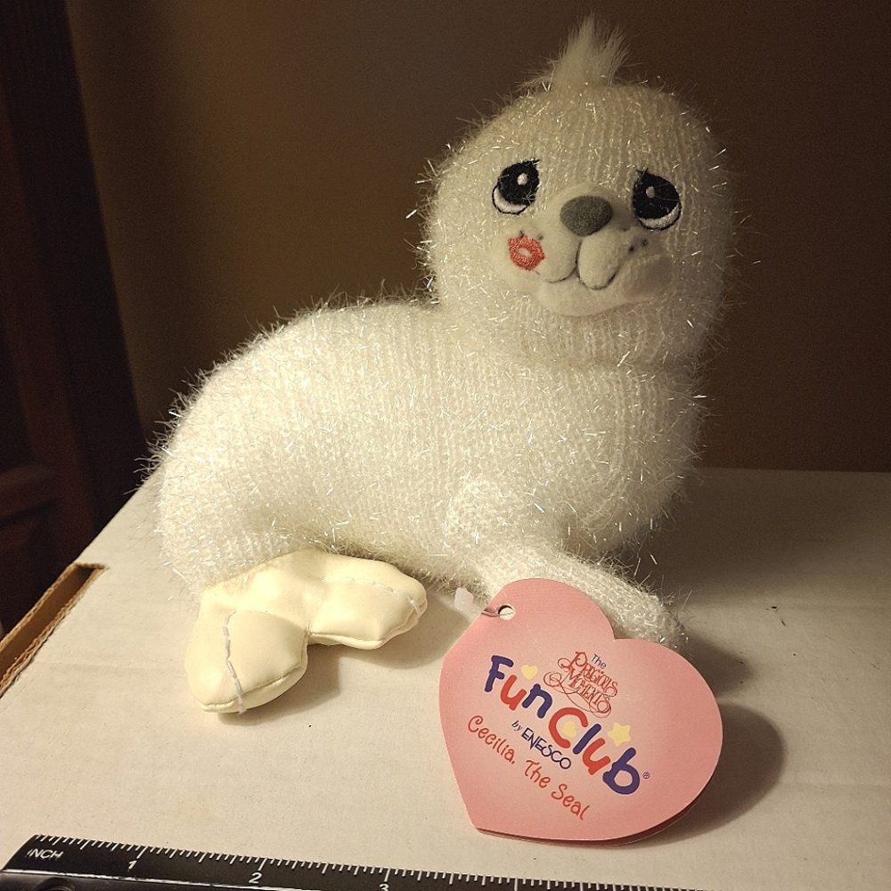RARE Enesco Precious Moments Fun Club – Cecelia the Seal Plush – Mint with Tags